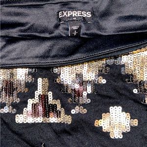 BLACK/GOLD Mini Skirt 🖤